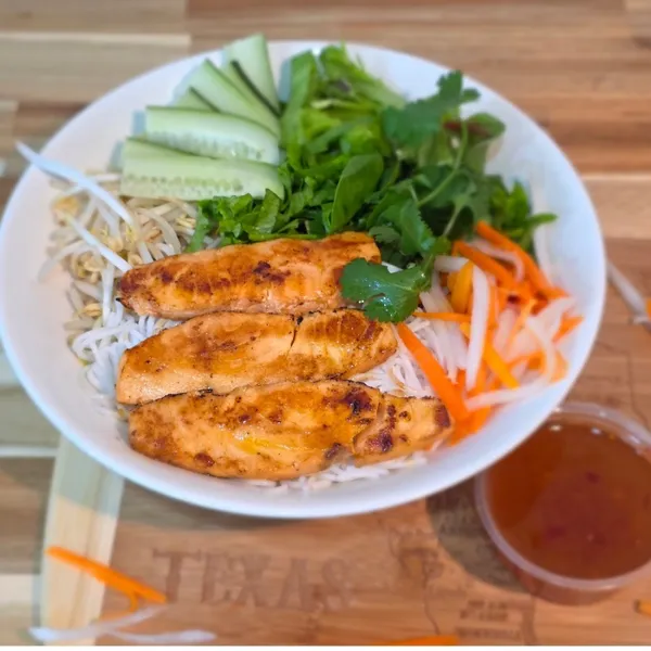 Grilled Salmon Bowl