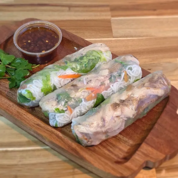 Shredded Chicken Rolls