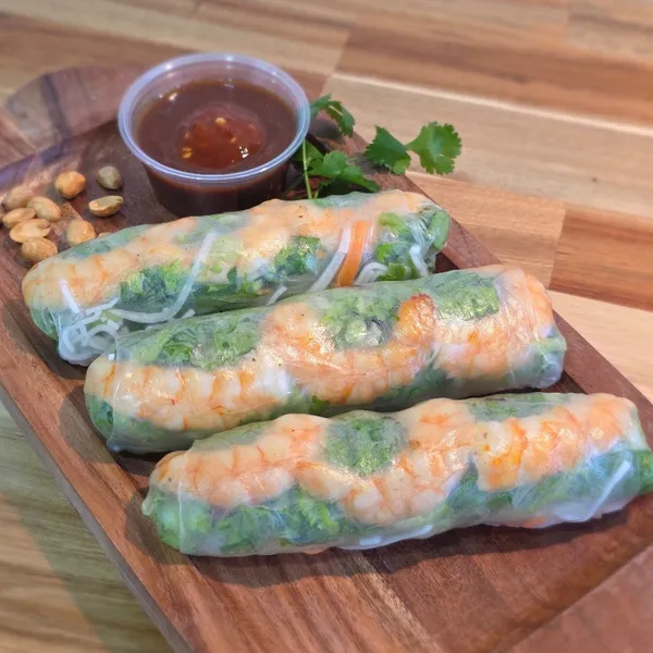 Grilled Shrimp Rolls
